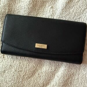 Kate spade trifold wallet